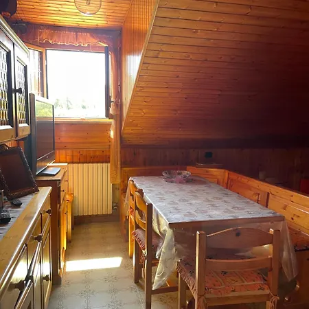 La Piccola アパート *