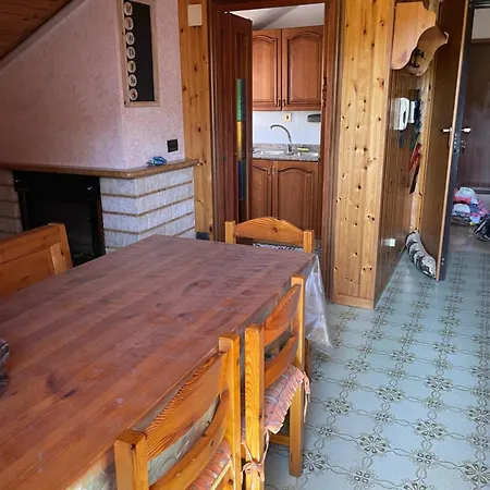 アパート La Piccola